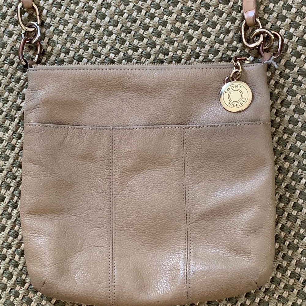 Tommy Hilfiger Crossbody